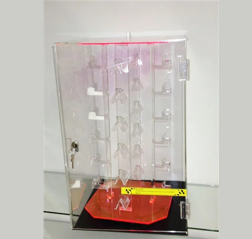 Acrylic Sunglass Holder in Display - Acrylic display cases | Professional Acrylic display case by Houston Fixtures